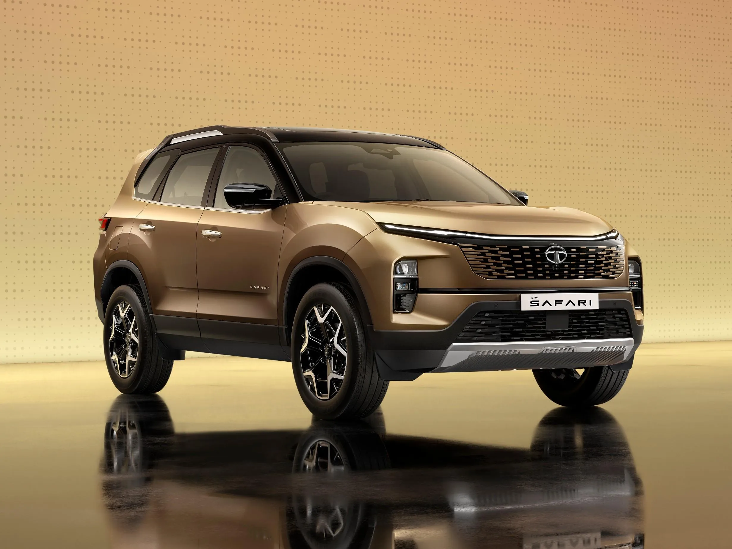 2023 Tata Safari Facelift Breaks Cover, You Can Book One From Today Onwards - ZigWheels
