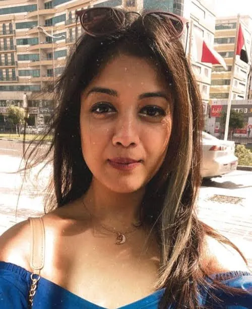 Am I the only one who finds Harshita Gupta hot  !! She is a good chick to lust over  ( in case you don't know her she is a instagram influencer content