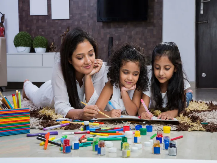 7 ways to enhance children's creativity, encourage their flight | सृजनात्मकता: इन 7 तरीकों से निखारे बच्चों की रचनात्मकता, उनकी उड़ान को दें हौसला | Dainik Bhaskar