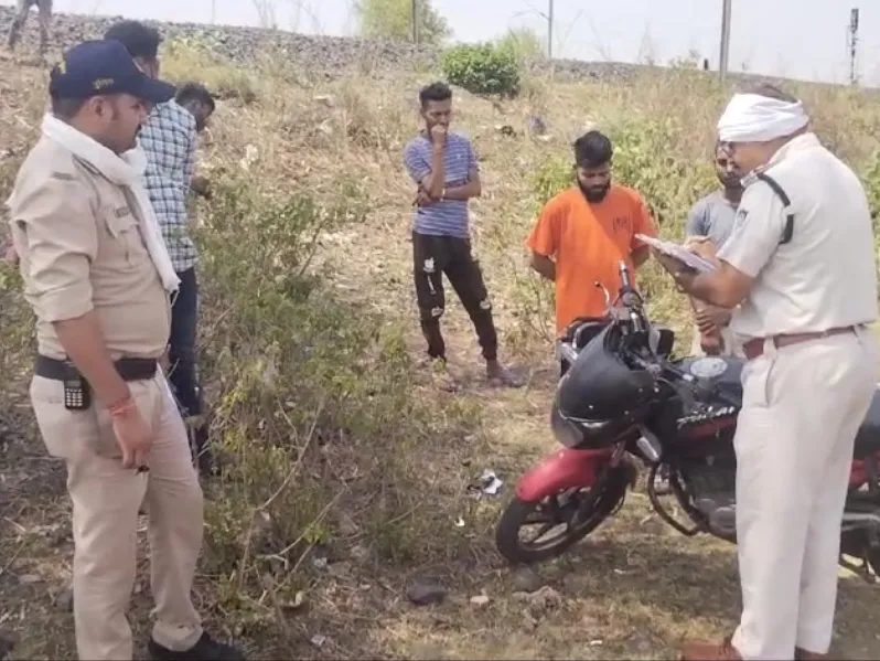 पुलिस ने घटनास्थल पर जाकर जांच की।