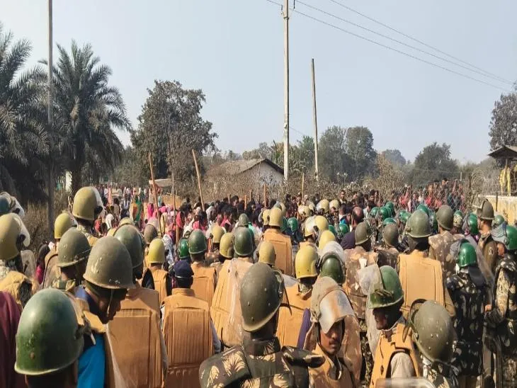 हालांकि, अभी भी तनावपूर्ण माहौल बना हुआ है।