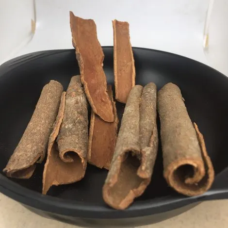 Organic Cinnamon (Daalchini) Stick | Organic Shandy in Chennai