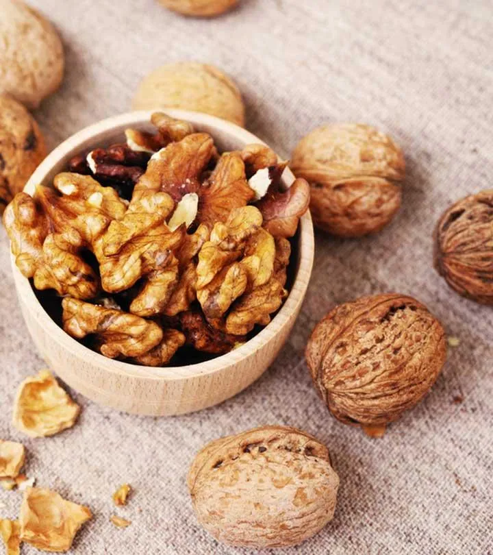 अखरोट के 22 फायदे, उपयोग और नुकसान - Walnut (Akhrot) Benefits, Uses and Side Effects in Hindi
