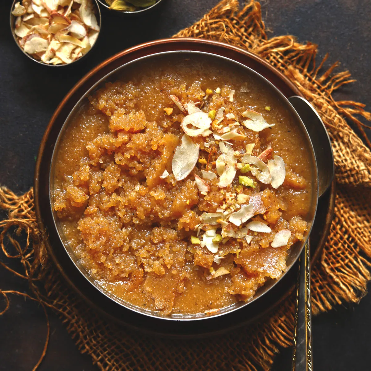 Suji Ka Halwa Recipe (Sooji Halwa) - Fun FOOD Frolic