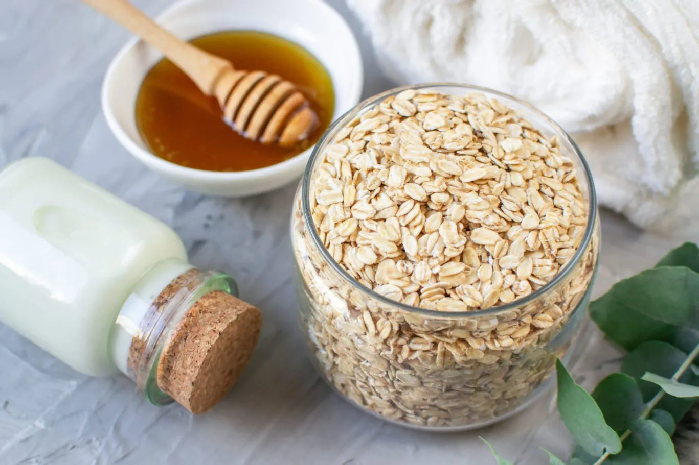 Oatmeal Honey Scrub (Gentle Face + Body Exfoliating Scrub)