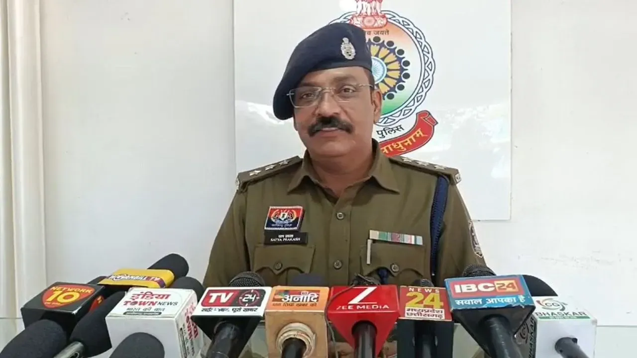 Durg News: दुर्ग में ब्लेड और एसिड से हमला करने वाली पांच लड़कियां गिरफ्तार, मोहल्ले में मचा रखी थी उत्पात