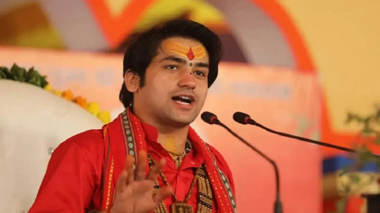 लखनऊ में धीरेंद्र शास्त्री की कथा का कार्यक्रम रद्द, आयोजकों को LDA ने क्यों नहीं दी जमीन?