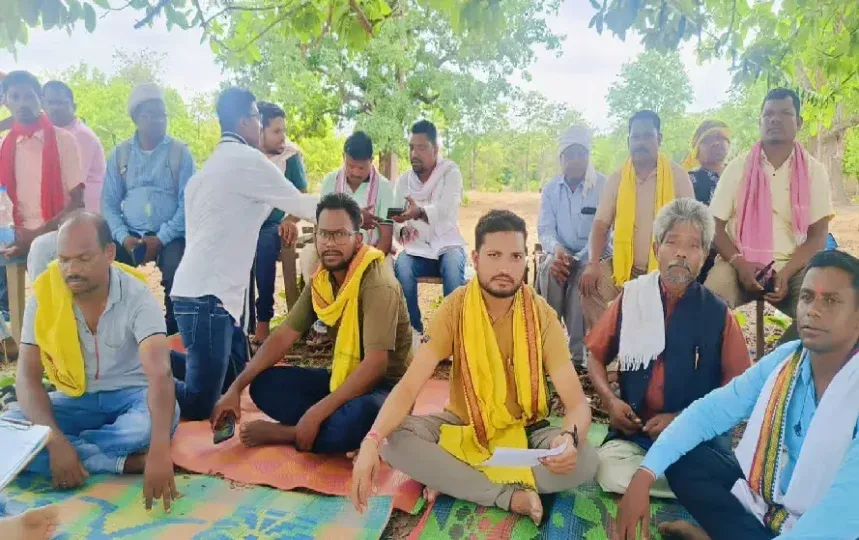 Pedia Naxalite Encounter Controversy-meeting