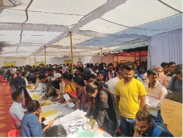 Unemployment-in-MP-Rojgar-Mela
