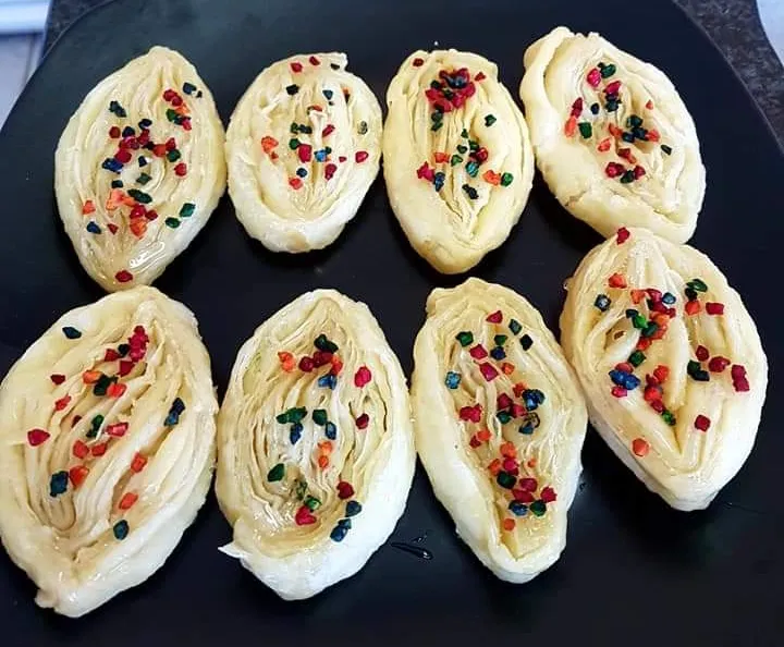 Flaky banana puri | Rising Sun Newspapers