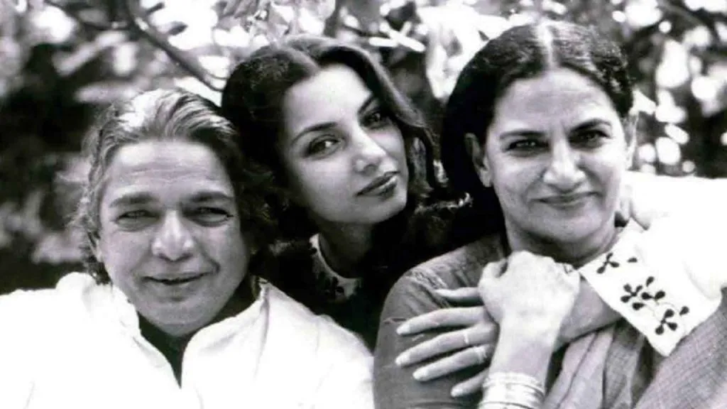 BIRTH ANNIVERSARY: KAIFI AZMI EK SHAAYAR JO KHUDA MEI KAM AUR INSANIYAT MEI  ZYADA YAKEEN KARTA THA