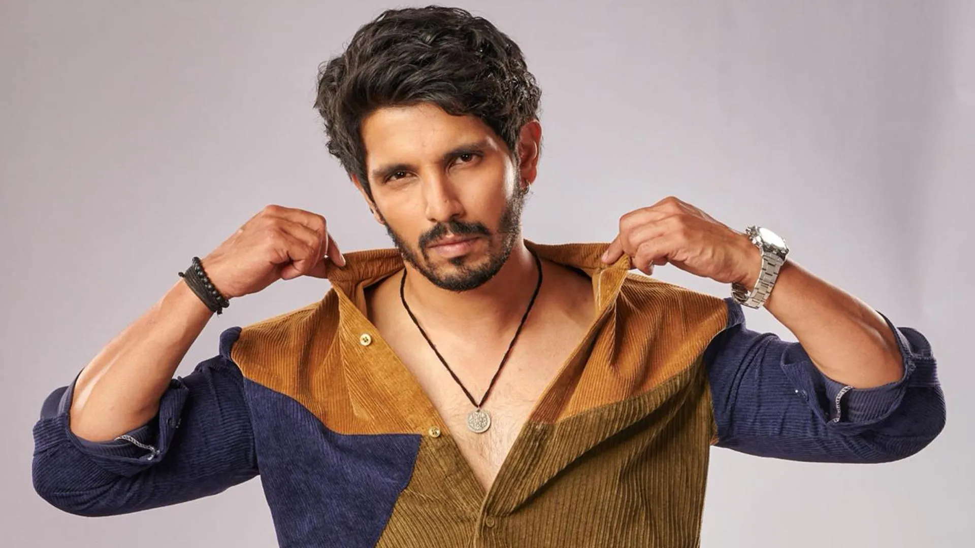 कंवर ढिल्लों का 'उड़ने की आशा' शो की जगह लॉन्च हुआ