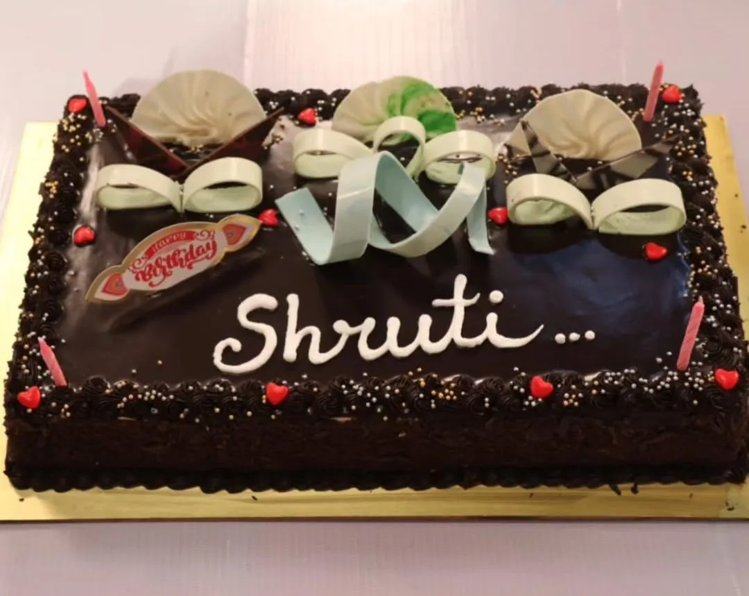 Shruti Ulfat ’s birthday cake