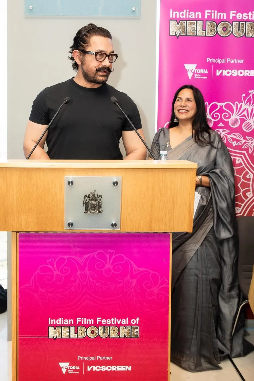 Aamir Khan Arrives in Melbourne 