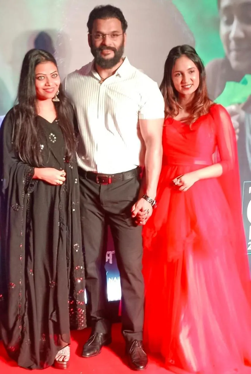 Padmaraj and Anusha with E.P. Sushama Vishwakarma