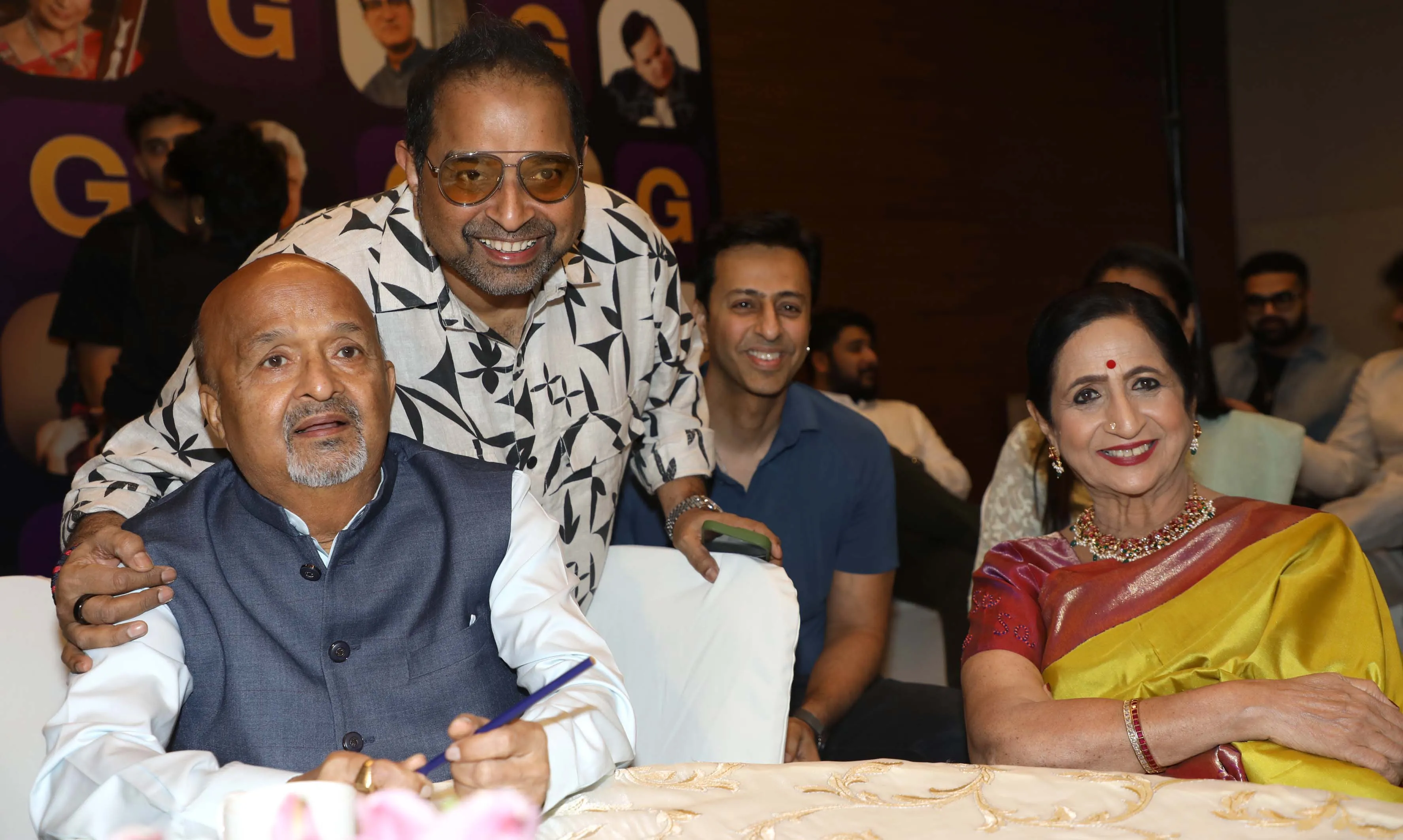 Sameer Anjaan,Shankar Mahadevan,Salim Merchant & Aruna Sairam