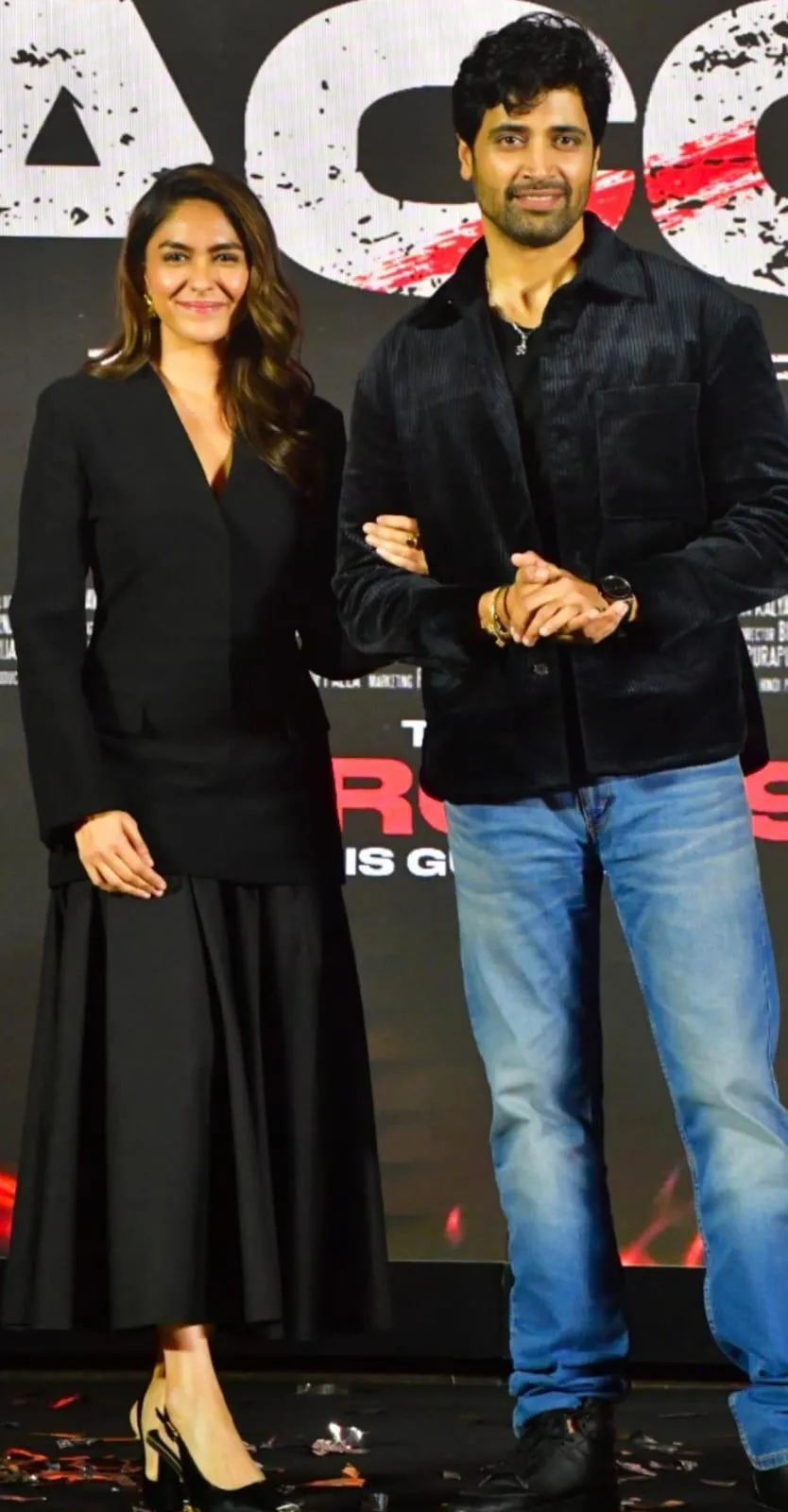 Dacoit--the PREM Katha --koi shaque nahin-1