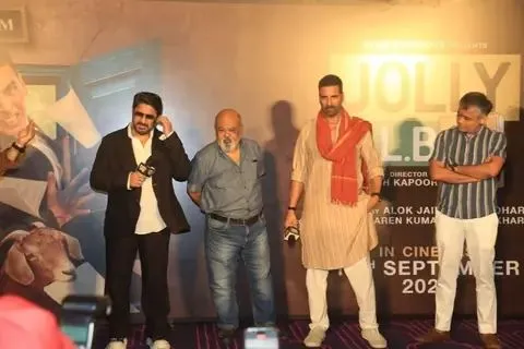 Jolly LLB Famous Dialogue: Arshad Warsi on Jolly Tyagi