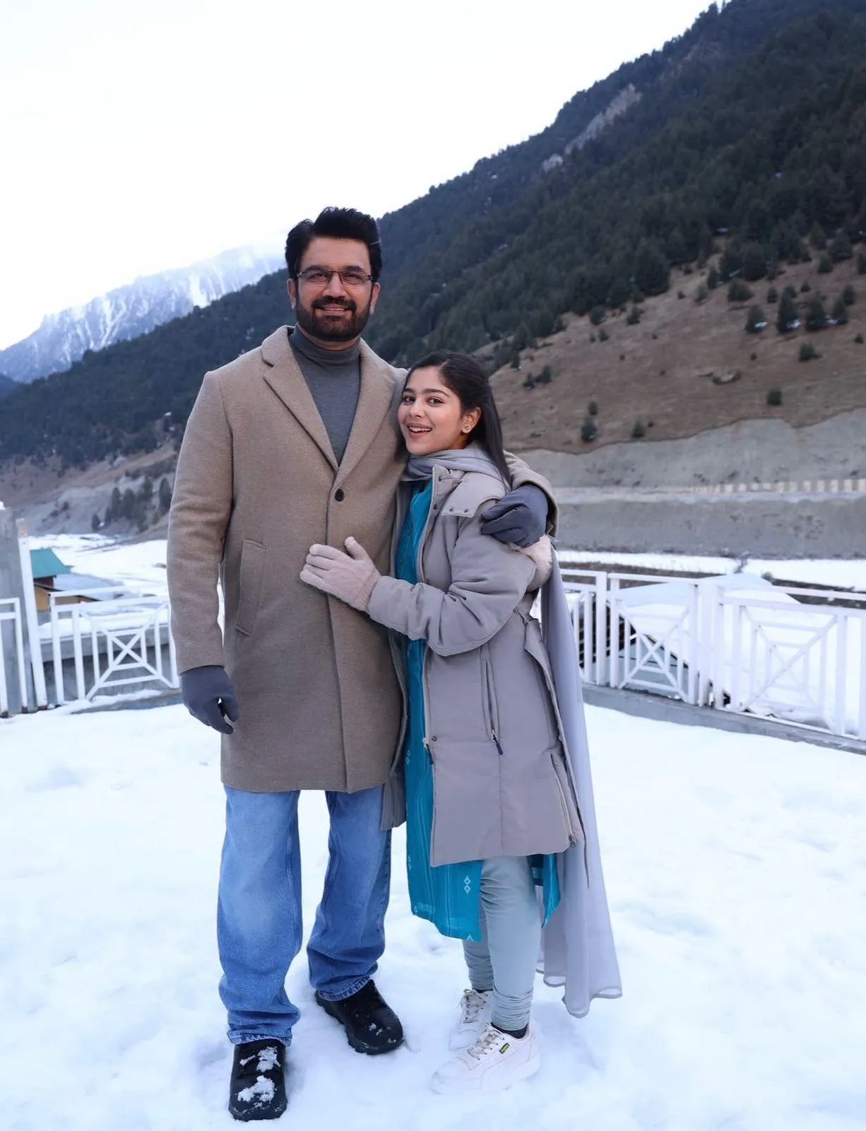 Anu Arya Proposal Shot in Kashmir Promises Romance