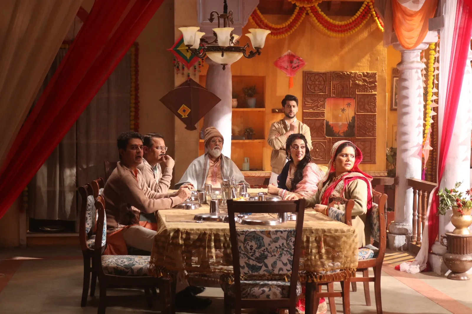 Gharwali Pedwali, Priyamvada Kant, aka Latika