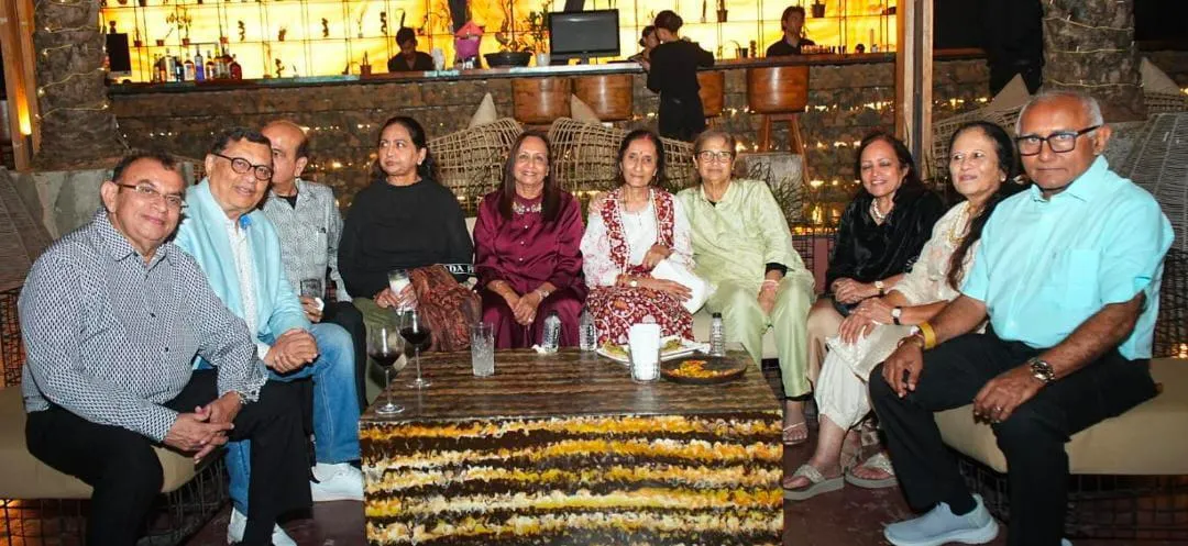 Medical mehfil-- Eminent  South Mumbai Doctors at Abhay's celebration