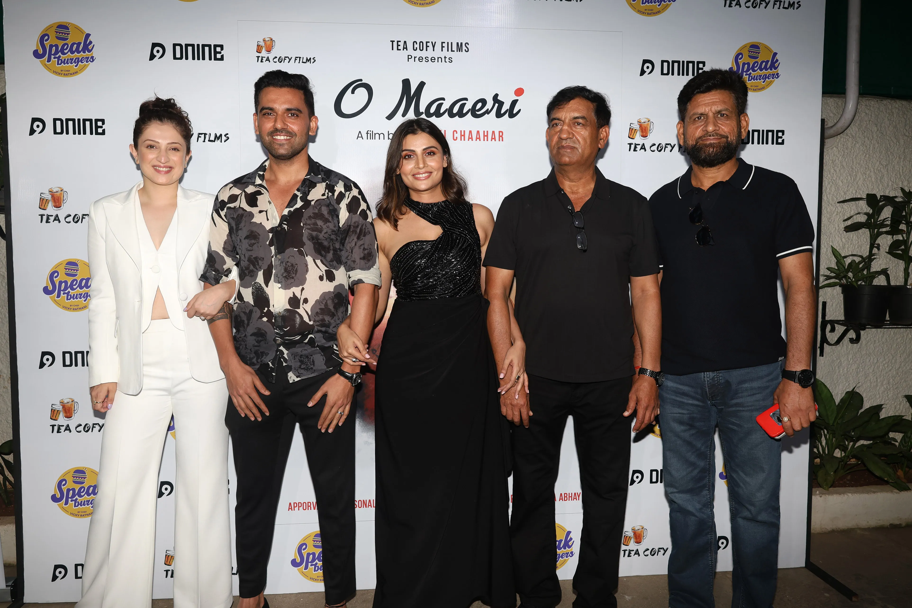 Jaya Chaahar, Deepak Chaahar, Malati Chaahar, Lokendra Singh Chaahar and Deshraj Singh Chaahar at Malati Chaahar's directorial 'O Maaeri' special screening