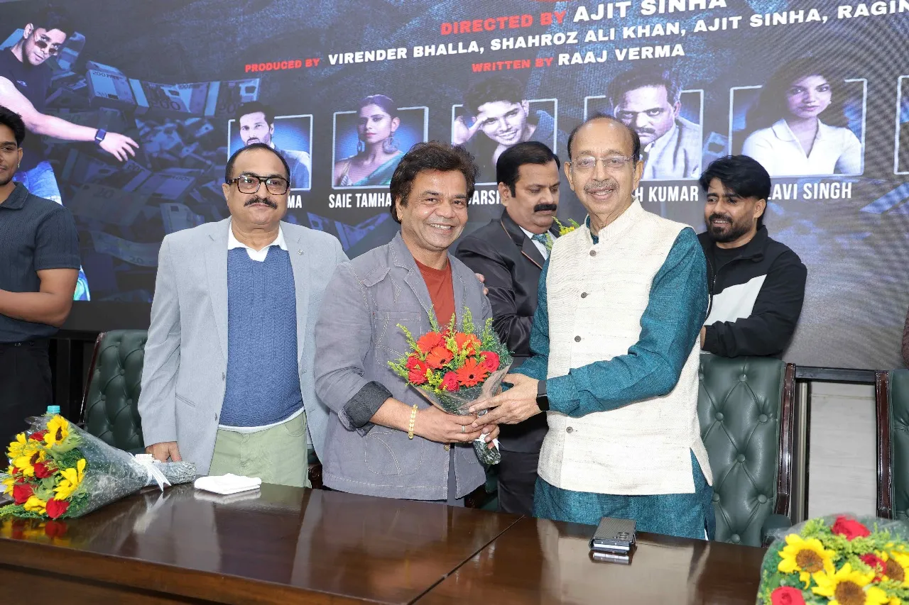 Cash…M…Kash: Rajpal Yadav spotted