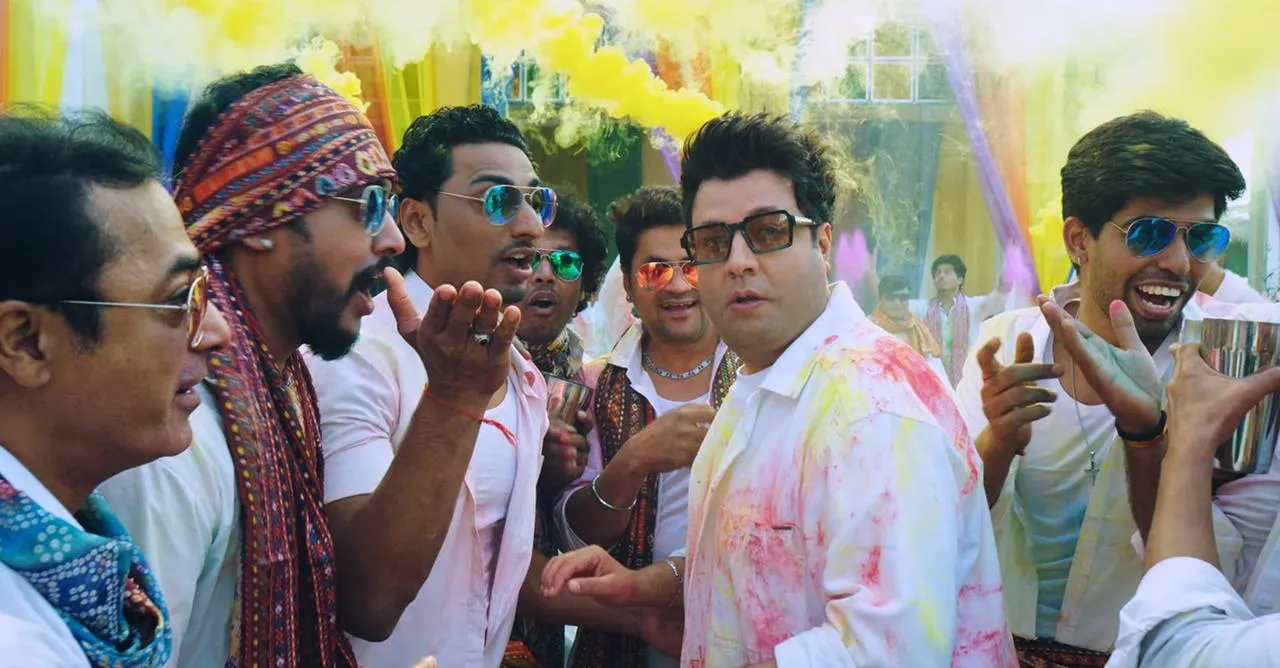 Akshara Singh, Varun Sharma&rsquo;s Holi Song Goes Viral