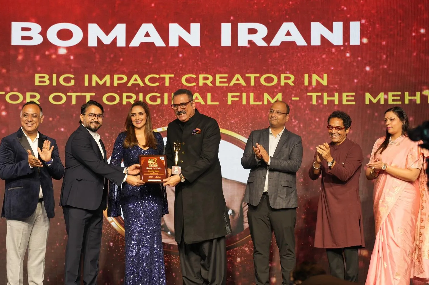 Boman Irani Recieving the award for BIG Impact Creator - Best Director OTT Original Film