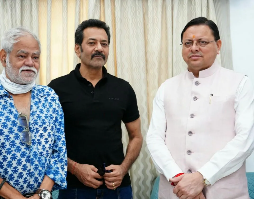 Sanjay Mishra, Brijendra Kala and Deepraj Rana