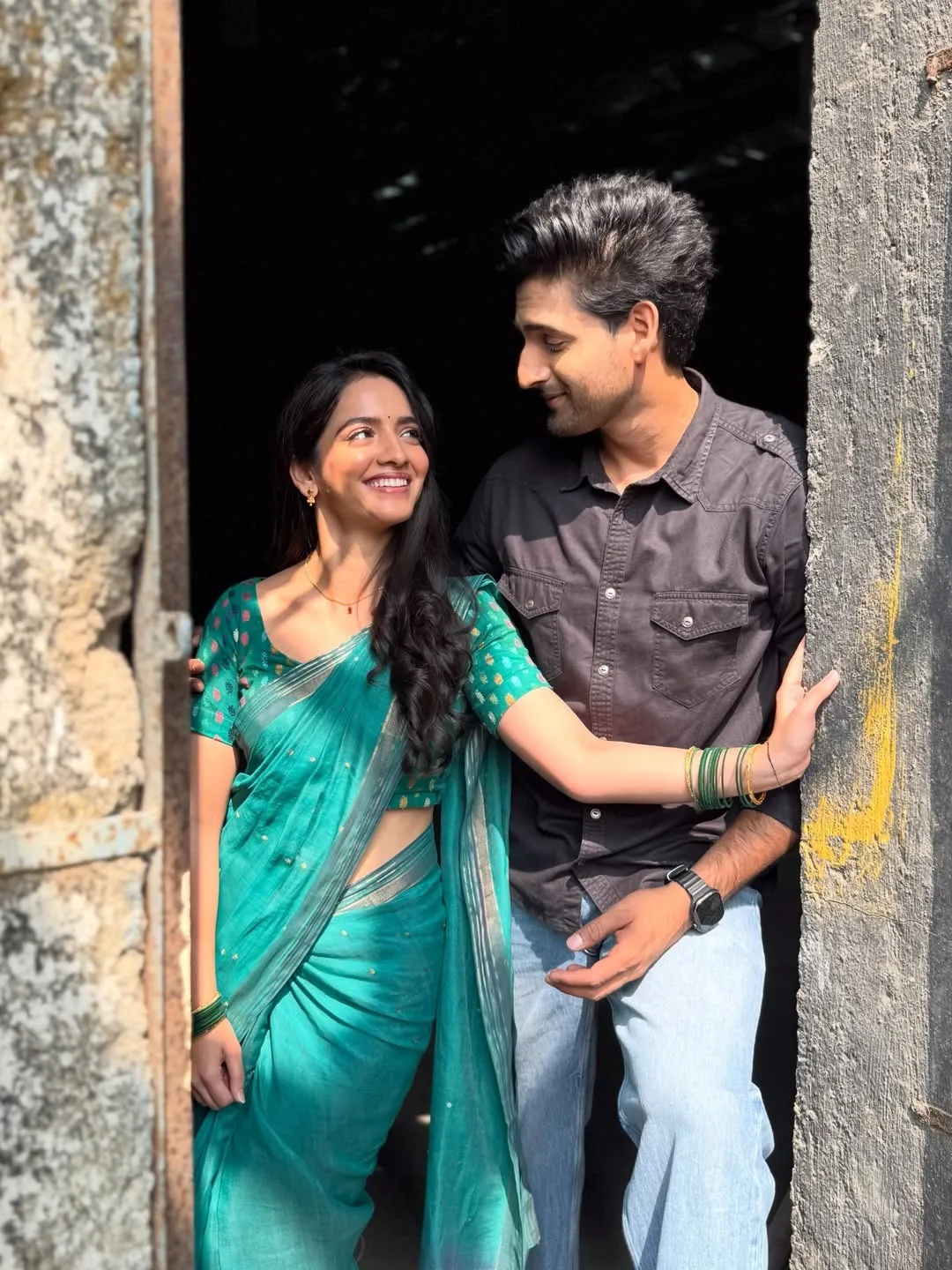 Jagadhatri stars Farman Haider and Sonakshi Batra photos (3)