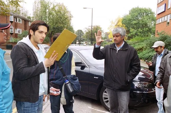 Zayed Khan, Vikram Bhatt - 1 / Zayed Khan - Bollywood Photos