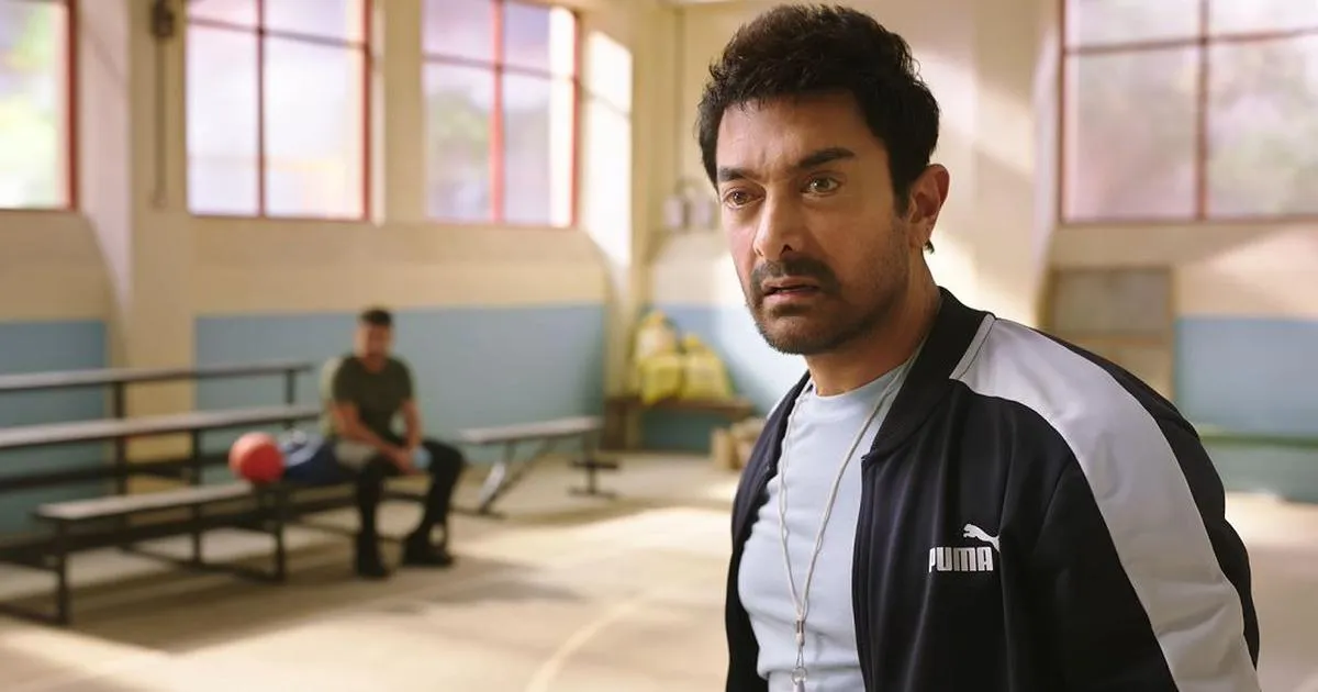 Sitaare Zameen Par film trailer: Amir Khan plays a coach for an unusual  team of players