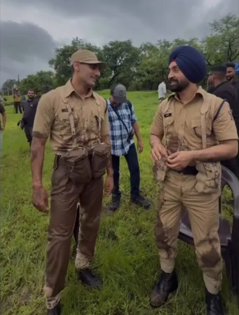 Border 2 :  Ahan was seen in uniform along with Diljit Dosanjh. 