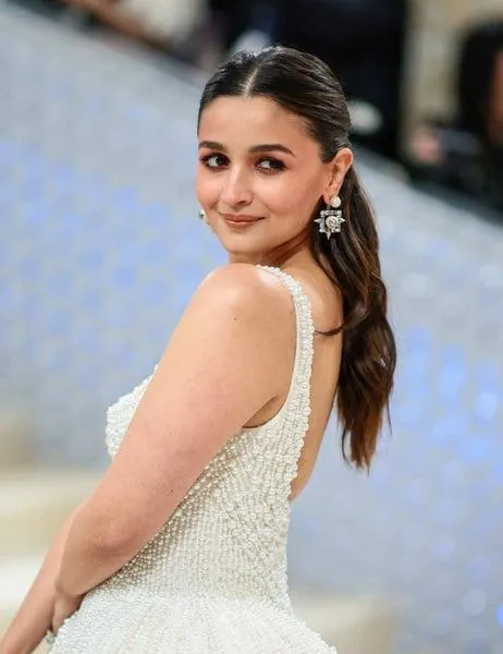 Alia Bhatt Earrings For Grey Lehenga Alia Bhatt Head Jewellery For Bride  Buy Alia Bhatt Wearing