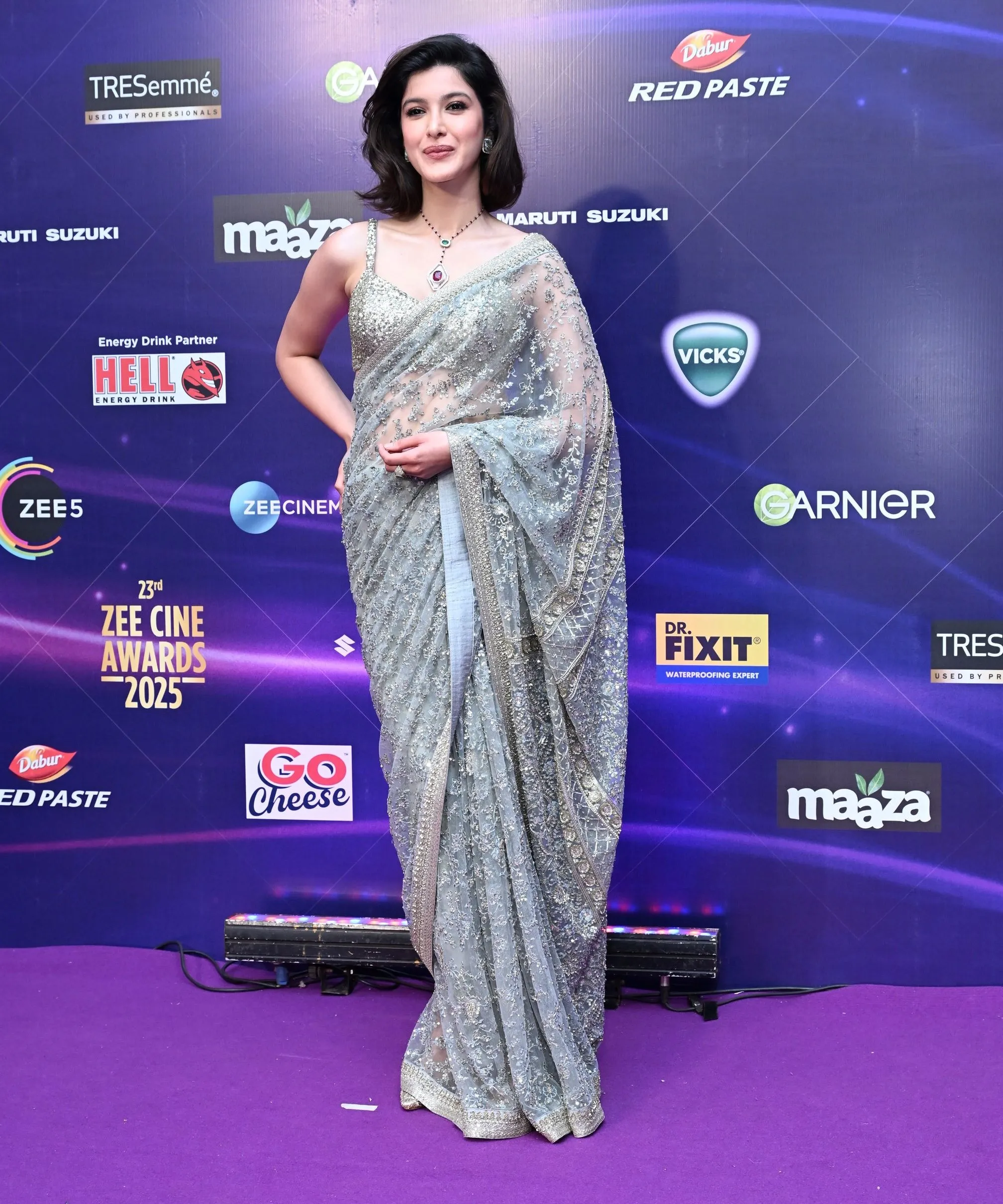 Shanaya Kapoor at the Zee Cine Awards 2025 purple carpet