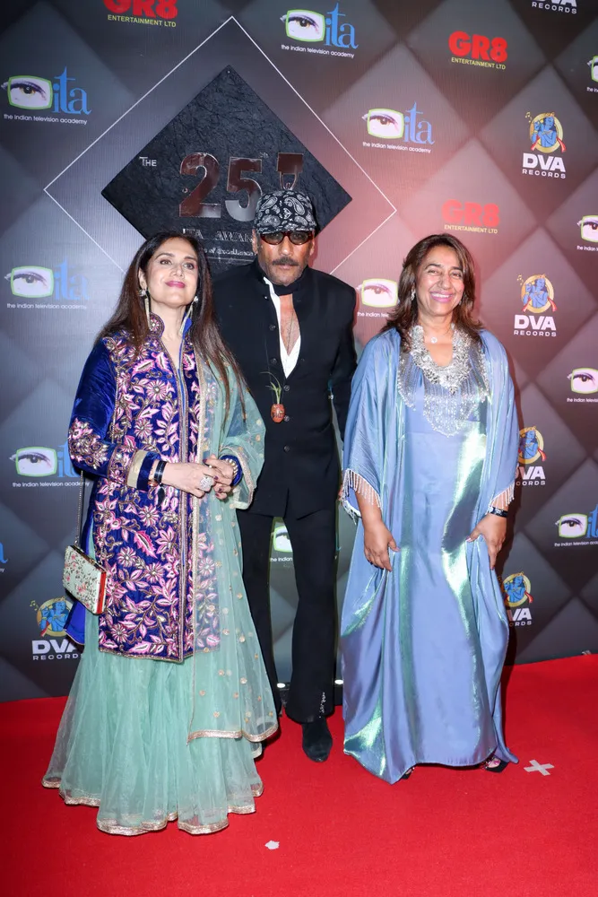 Meenakshi Sheshadri with Jackie Shroff and Anu Ranjan
