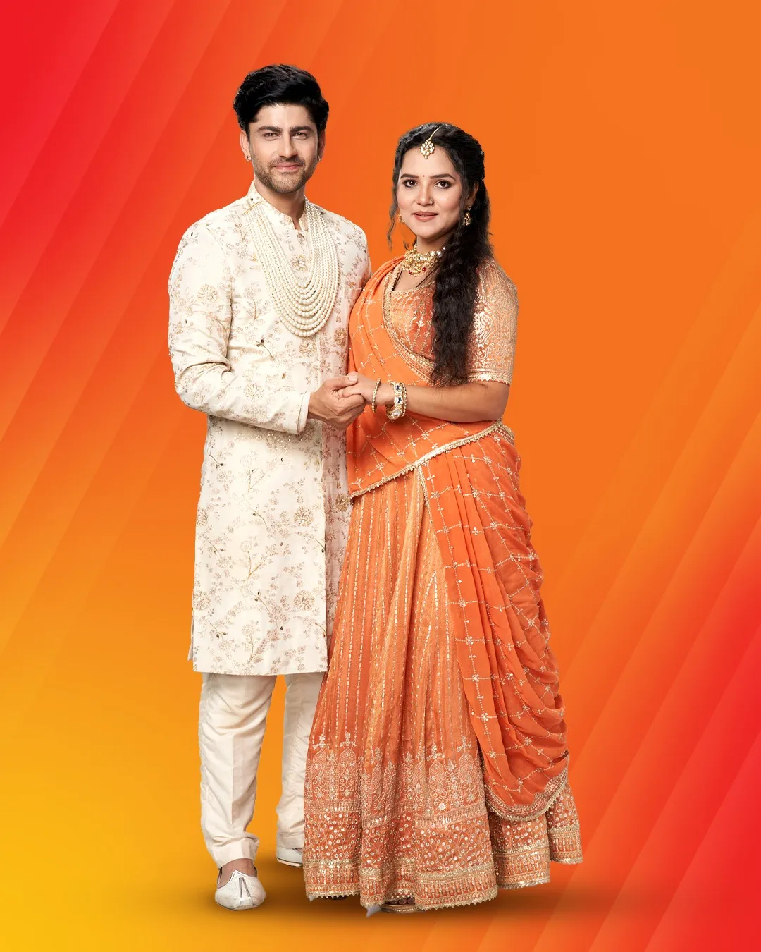 Abhishek Sharma a.k.a. Devansh and Priya Thakur a.k.a. Vasudha from Zee TV's Vasudha