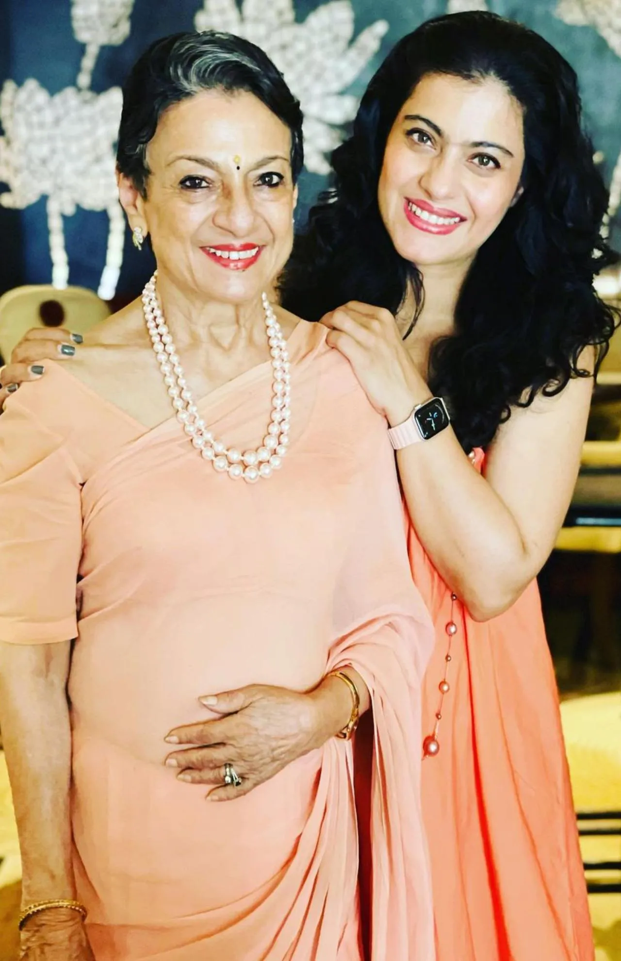 Bollywood actress Kajol with her mother 