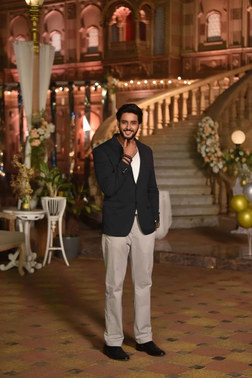 Zee TV’s Saru Shagun Pandey gets into teacher mode