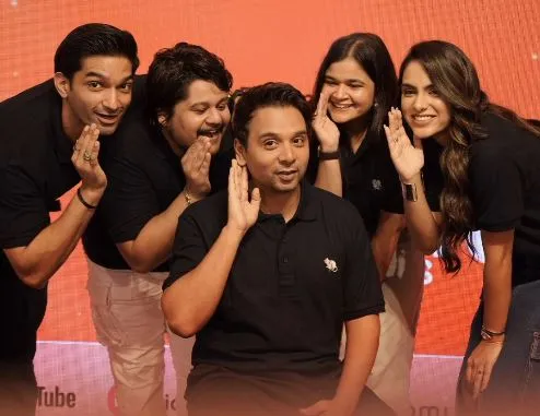  Arjun (Arnav Bhasin), Neel (Luv Vispute) and Meera (Vaidehi Nair) — who are building their app iDarshan. 