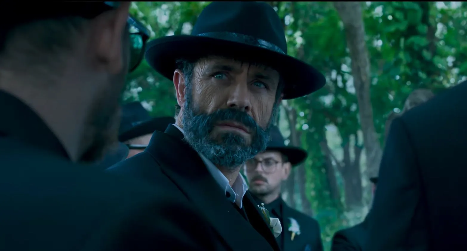 Toxic teaser review (1)