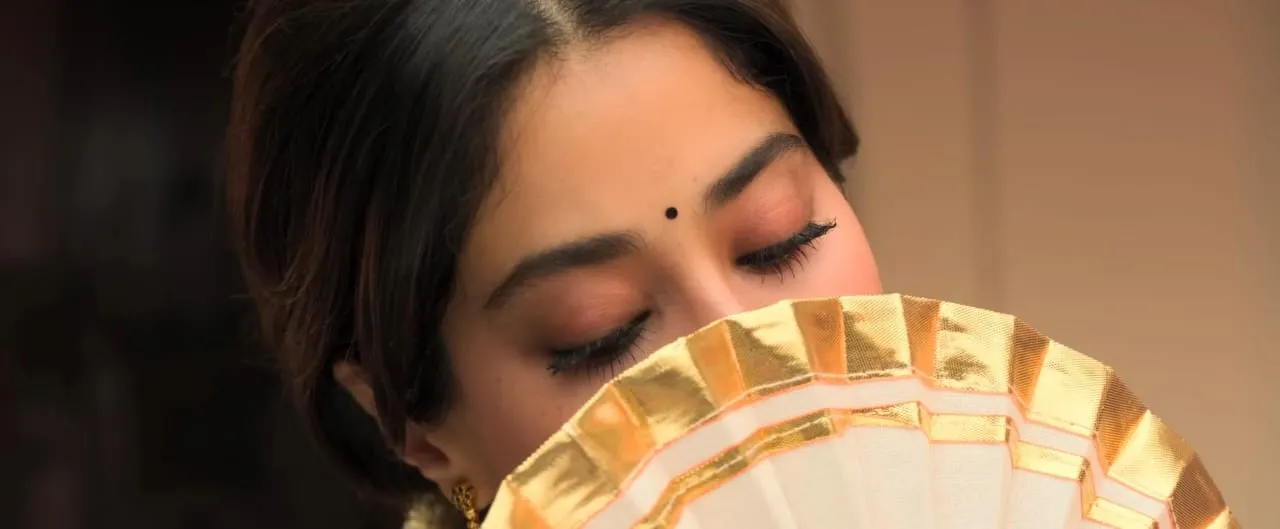 Janhvi Kapoor Embraces South Roots in Param Sundari