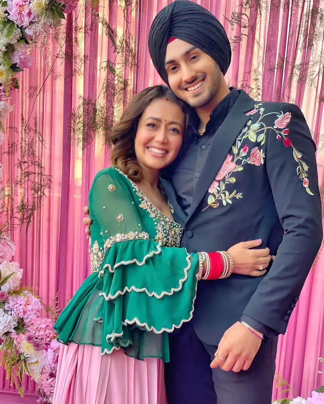 Neha Kakkar And Rohanpreet Singh Set Major Couple Goals, See Their Cute Moments Together