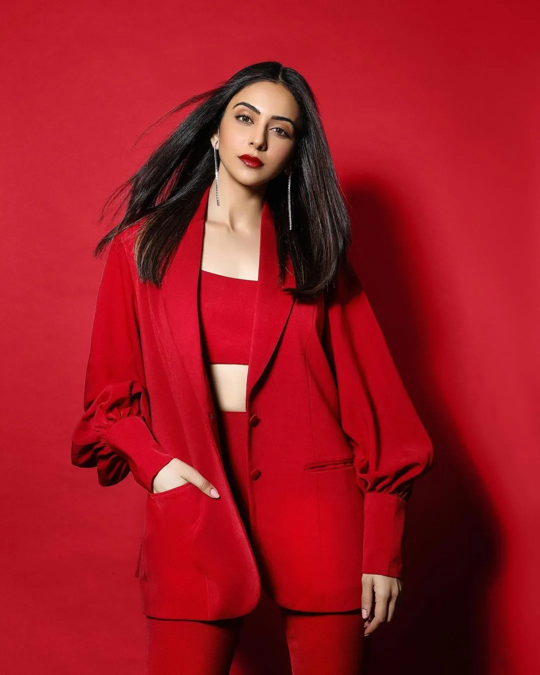 Rakul Preet Singh Looks Irresistibly Hot In Red Co-ord Set, Check Out Her  Sexy Photos