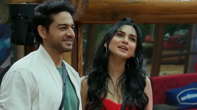 Gaurav Khanna's Wife Akanksha Stands By Her Decision To Not Have Kids:  'Future Mein Bhi Bohot Difficult'