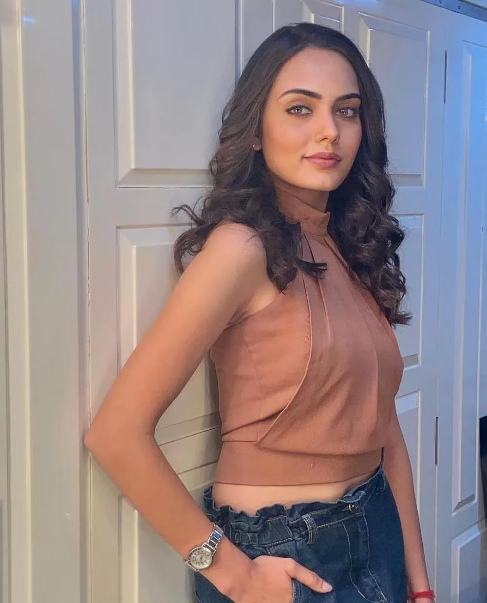 Himanshi Parashar - Biography - IMDb