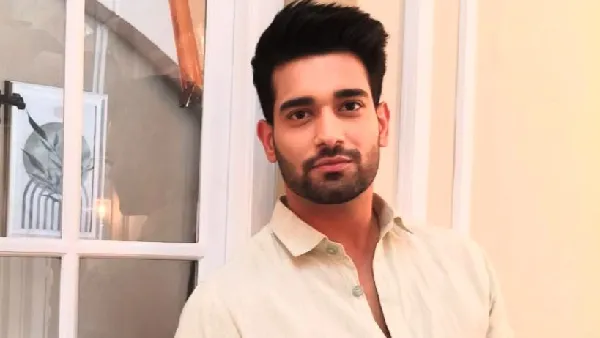 Jamai No 1 Hero Abhishek Malik On Chemistry With Co-Star Simaran Kaur:  On-Screen Chemistry Comes Across As… - Filmibeat
