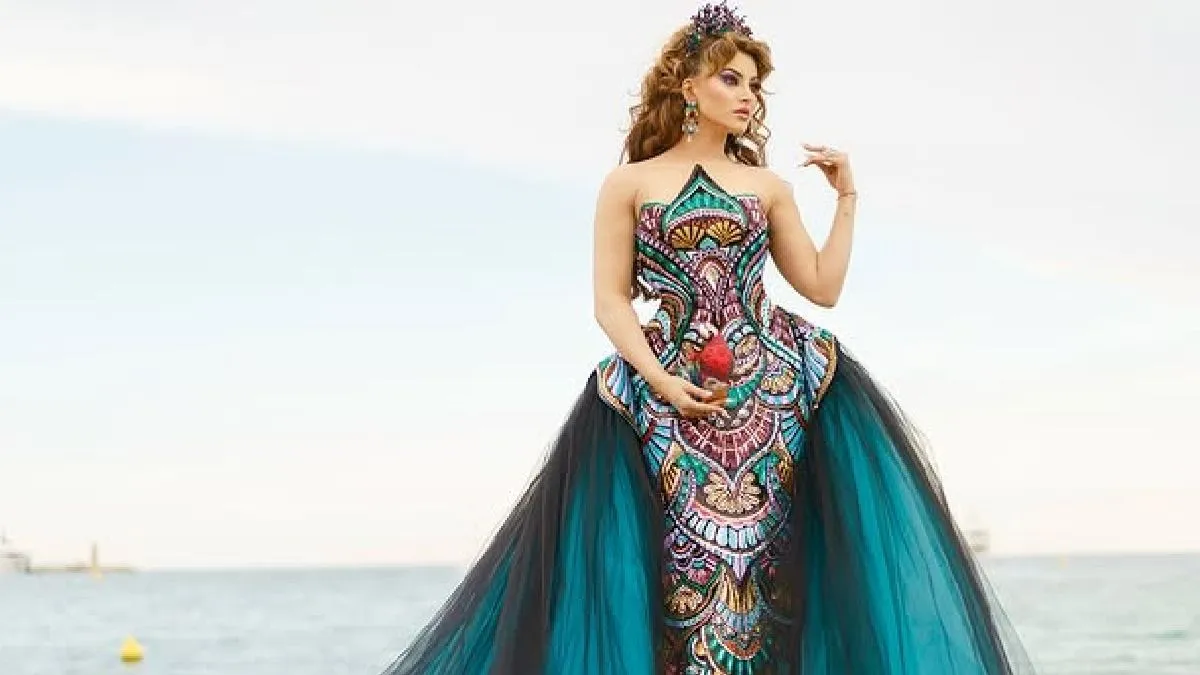 Urvashi Rautela Dazzles At Cannes Film Festival 2025 - Filmibeat