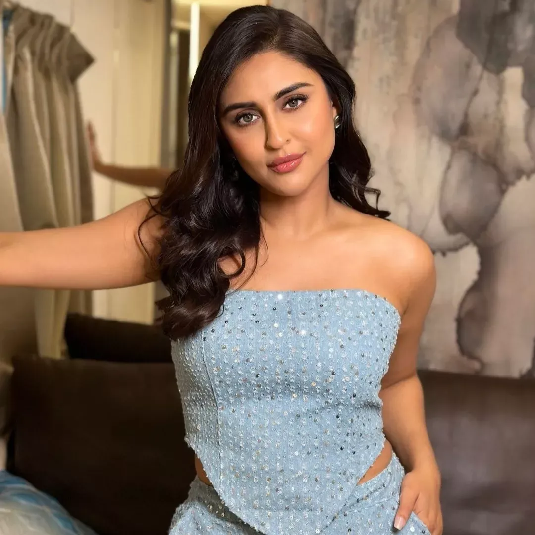 Krystle D'Souza Exposes Working Conditions In TV, Fainted Many Times,  'Worked For 60 Hours Non-Stop'
